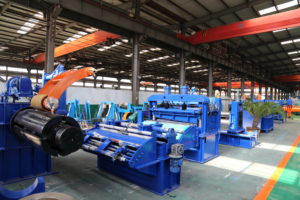 Metal slitting machine